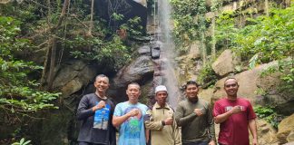 Danlanud RSA Natuna Jelajahi Keindahan Air Terjun Gunung Ranai