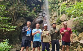 Danlanud RSA Natuna Jelajahi Keindahan Air Terjun Gunung Ranai