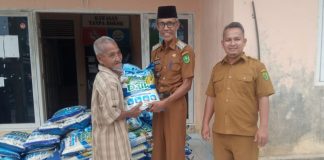 Ligat, Camat Bunguran Timur Segera Distribusikan Beras Bantuan Pemprov