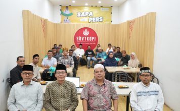 Rektor IAIN Lhokseumawe Sapa Pers Dengan Buka Puasa Bersama