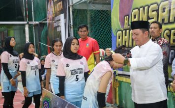 Gubernur Ansar Tutup Turnamen Voli Putri U-23 Cup Zona Anambas