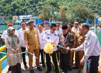 Memperlancar Aksesbilitas Masyarakat Pesisir, Gubernur Ansar Resmikan Ponton HDPE Pelabuhan Tarempa