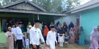 Camat Bunguran Tengah Lepas JCH Asal Desa Air Lengit