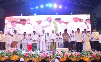 Dihadiri Ribuan Masyarakat, Ansar Ajak Jadikan Kepri Bershalawat Ajang Kerukunan Umat