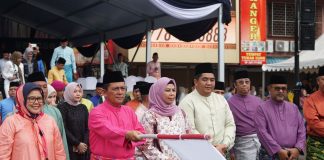 Gubernur Ansar Lepas Puluhan Ribu Peserta Pawai Ta’aruf MTQH Ke X Provinsi Kepri