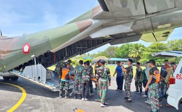 Gerak Cepat TNI AU Lanud RSA Natuna Bantu Evakuasi Pasien Berobat ke Batam
