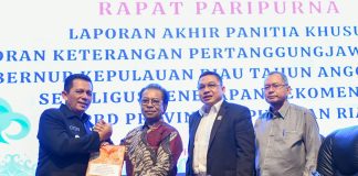 Gubernur Ansar Sampaikan Ranperda RPJPD 2025-2045 dan Pertanggungjawaban Pelaksanaan APBD 2023 pada Paripurna DPRD