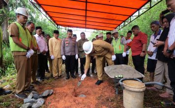 Jawab Kebutuhan Masyarakat, Bupati Roby Bangun Kembali Jembatan Bukit Batu – Parit Bugis