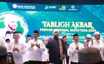 Tabligh Akbar Awali Rangkaian Pembukaan FESyar Sumatera 2024 di Kota Batam