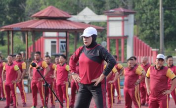 Jaga Kebugaran Personel Polres Lingga Dengan Olahraga Bersama
