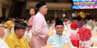 Anggota DPRD Batam Aman SPd Sapa Kafilah di Malam Taaruf MTQH Kepri X