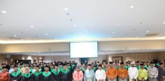 Wakil Ketua I dan II DPRD Batam Hadiri Pawai Taaruf dan Pelantikan Dewan Hakim MTQH Kepri Ke-X