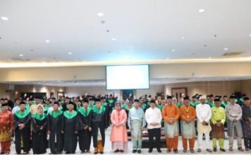 Wakil Ketua I dan II DPRD Batam Hadiri Pawai Taaruf dan Pelantikan Dewan Hakim MTQH Kepri Ke-X