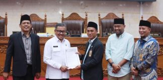 Rapat Paripurna DPRD Batam: Ranperda Penyelenggaraan Pemakaman Kota Batam Disambut Positif