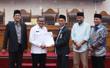 Rapat Paripurna DPRD Batam: Ranperda Penyelenggaraan Pemakaman Kota Batam Disambut Positif