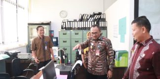 Pastikan Kesiapan Dinas Sukseskan Pilkada, Pj Suprayitno Kunjungi Disdukcapil