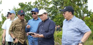 Kemenko Polhukam Bersama Sekretariat Kabinet, Kementrian Investasi dan Dewan Pengawas BP Batam Tinjau Pembangunan Rumah di Tanjung Banon