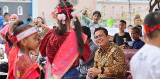 Gubernur Ansar Disambut Hangat Masyarakat Kavling Seroja Sagulung Batam