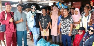 Majelis Kaum Betawi Kepri Salurkan Sembako di Pulau Teluk Nipah