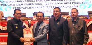 DPRD Kepri Sahkan Perda RPJPD Provinsi Kepri 2025-2045