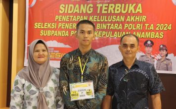 Bukti Nyata Masuk Polisi Tidak Dipungut Biaya, Anak Penjual Nasi Lemak di Tarempa Lulus Masuk Bintara Polri