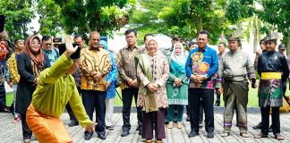 Menaker RI Didampingi Gubernur Kepri dan Bupati Karimun Resmikan BLK Karimun