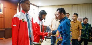 Gubernur Ansar Lepas Dua Paskibraka Nasional Utusan Kepri