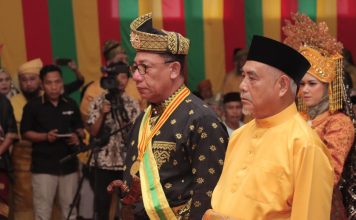 Kapolda Kepri Dianugerahi Gelar Adat Dato’ Perdana Satya Buana Oleh Kesultanan Riau-Lingga