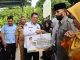 Gubernur Ansar Serahkan Bantuan Senilai Rp3,13 Miliar Kepada Masyarakat Rejai