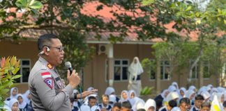Polres Bintan Adakan Penyuluhan Tertib Berlalu Lintas di SMAN 1 Teluk Bintan
