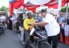 Pemkab Asahan Bagikan Bendera Merah Putih Kepada Masyarakat