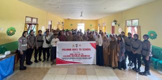 Sambut Hari Jadi Polwan ke-76, Polwan Polres Natuna Beri Edukasi Bijak Bermedsos dan Berkendara di SMPN 1 Bunguran Timur