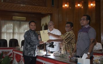 Bupati Asahan Sampaikan Pandangan Umum Tentang Perubahan APBD Tahun 2024