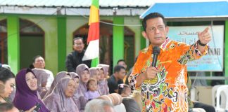 Gubernur Ansar Sampaikan Program Pembangunan di Kampung Pondok Tani Tembesi, Batam