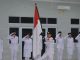 Muhammad Nizar Kukuhkan 32 Anggota Paskibraka Kabupaten Lingga Tahun 2024