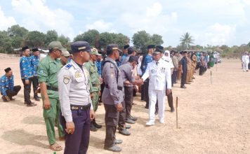 Diikuti Berbagai Elemen Masyarakat, Camat Bakung Serumpun Pimpin Upacara HUT RI Ke-79