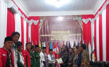 Bapaslon Putra Tempatan Wan Zuhendra-Amat Yani (Paten WAY) Resmi Mendaftar ke KPU Anambas