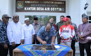 Wakil Bupati Asahan Resmikan Kantor Balai Desa Air Genting
