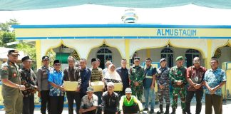 Bupati Lingga Resmikan Pengerjaan Jalan Dusun Pasir Panjang-Dusun Tukul, Program Karya Bakti TNI Dimulai