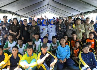 Makan Bergizi Gratis Serentak Di Lantamal & Lanal dalam rangka HUT Ke-79 TNI Angkatan Laut Tahun 2024