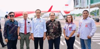 Bendahara BARA JP Sumut Bertemu Presiden Joko Widodo Di Bandara Kualanamu Deli Serdang
