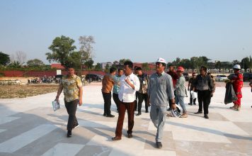Majukan Batam, Rudi Seimbangkan antara Politik dan Membangun