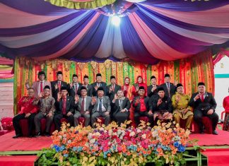 Bupati Kasmarni Hadiri Syukuran dan Tepuk Tepung Tawar Anggota DPRD Kabupaten Bengkalis Fraksi PDI Perjuangan