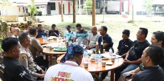 Ngopi Bareng Insan Pers, Kapolres Lingga Tegaskan Media Sebagai Sahabat dan Mitra Polisi