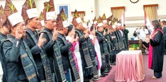 50 Anggota DPRD Simalungun Masa Jabatan 2024-2029 Ucapkan Sumpah/Janji