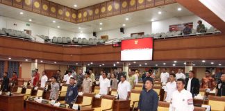 Gelar Paripurna Perdana, DPRD Kota Batam Sepakati 8 Fraksi