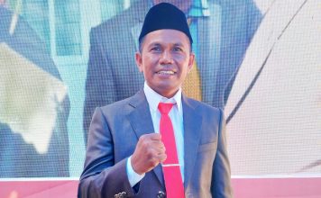 Mantan Kepala Desa Lalibo Awaluddin Resmi Dilantik Menjadi Anggota DPRD Kabupaten Buton Tengah