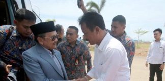 Ketika Rudi Memberikan Penghargaan untuk Rudi, 2 Rudi yang Luar Biasa