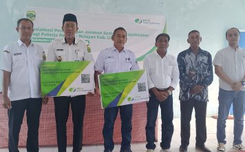 Dinas Perikanan Lingga Gandeng BPJS Ketenagakerjaan Sosialisasikan Program di Desa Rejai