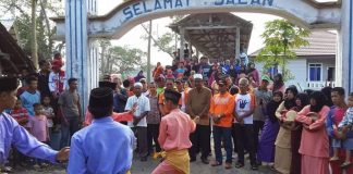 Nizar Sembuhkan Terlukanya Warga Bakong Pada Janji Politik 2016 Silam